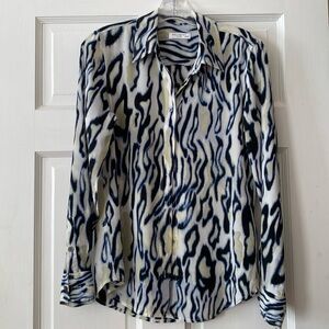 Equipment Classic Silk Shirt. Sz XS. Versatile Pattern.